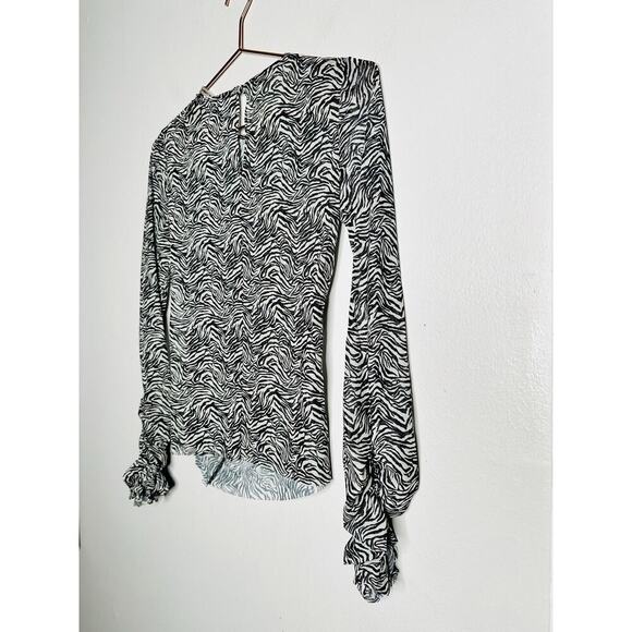 ONE TEASPOON Black White Interfere Ruffle Long Sleeve Party Top NWT Size Small - Picture 9 of 10